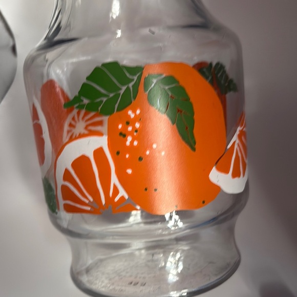 Vintage Citrus Pitcher – Unbranded – Kitchen Decor / Drinkware / Retro Home - Picture 7 of 9